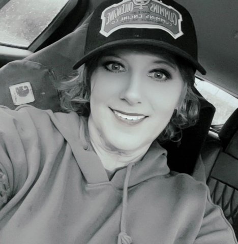 Glens Falls Female Escort — Conversation, Music & Fun Times - 1