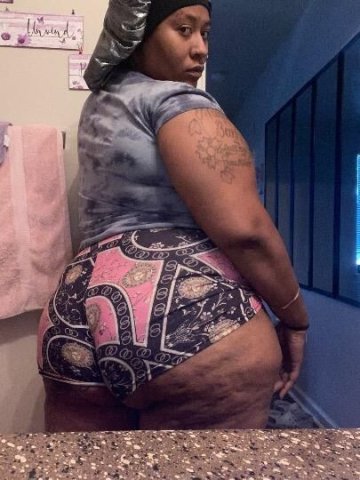 Queens NY BBW Escort — Wet & Deep Throat Play - 1
