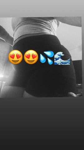Cleveland Female Escort — outcalls or car play, FaceTime shows - 1