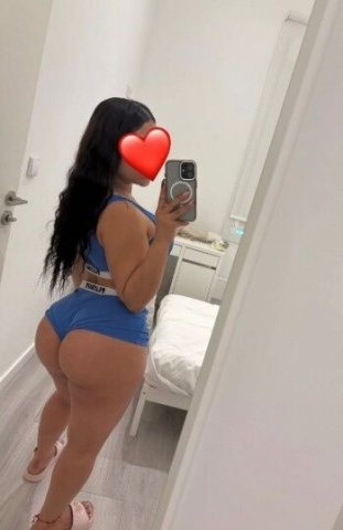 Austin Female Escort — delicate, detail-focused dates - 1