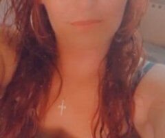 Cincinnati Red  Escort — Hazel Eyes, Long Hair - Image 4