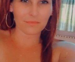 Cincinnati Red  Escort — Hazel Eyes, Long Hair - Image 5