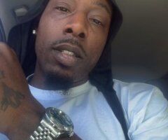 Tall, dark, handsome Las Vegas male escort — no car dates, women only - Image 2