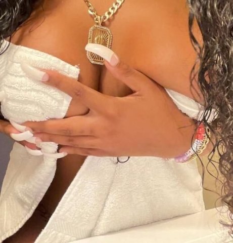 Sweetest Dreams Escort — Oakland 1hr with in-call & outcalls, 2 pops - 1