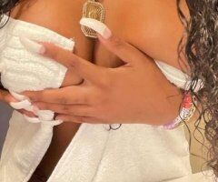 Oakland/East Bay escorts - Sweetest Dreams Escort — Oakland 1hr with in-call & outcalls, 2 pops