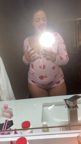 Myrtle Beach Thick Lightskin Female Escort — Incalls Only - 1