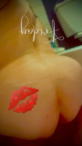Sioux Falls Female Escort — Room Sessions - 1