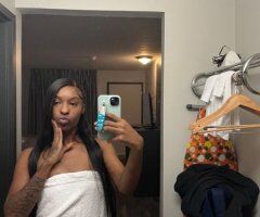 Inland Empire escorts - Petite wet creamer — Incall specials with carplay & 24/7