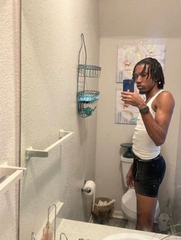 Boston Male Escort — FaceTime verification, 9.5in incall/outcall - 1