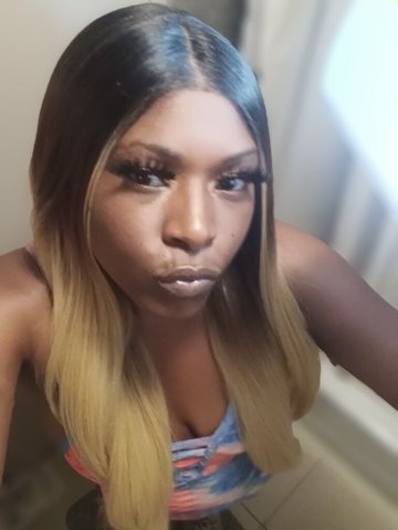 Baltimore Female Escort — Massage or Lapdance Sessions - 1