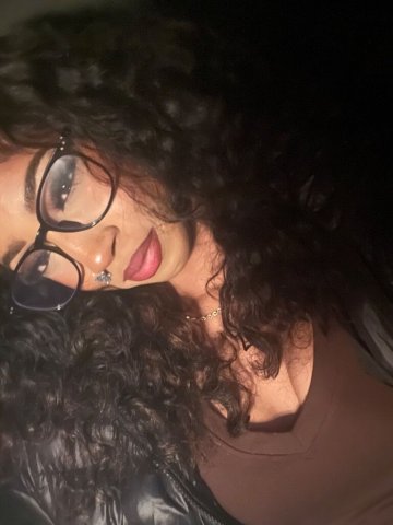 Sacramento Escort (21) — Discrete, independent sessions - 1