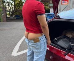 Seattle Male Escort — 5'1”, 160 lbs, well-endowed (17 cm) - Image 4