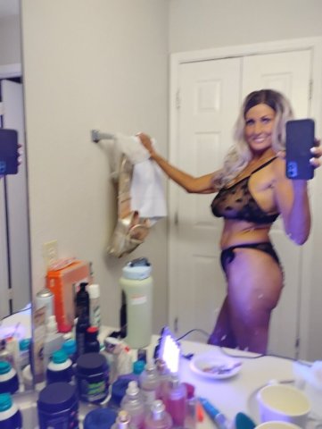 Phoenix Arizona Female Escort — I don’t date AA at all - 1