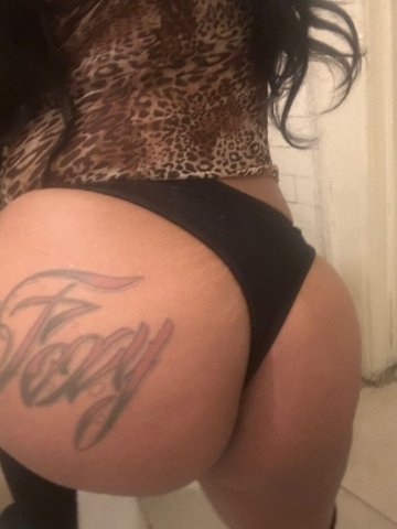 Long Island Female Escort — Natural Curvy Outcall - 1