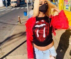 Philadelphia French Transwoman Escort — Massages, Facetime & Stripper Experience - Image 8