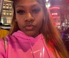 Greenville SC Female Escort — FaceTime and WhatsApp happy ending - Image 4