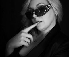 Reina in Columbia: BBW-focused female escort for incalls & outcalls - Image 2