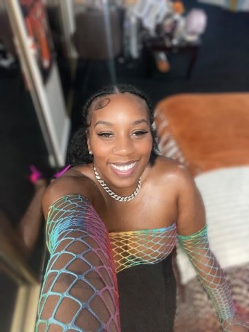 Great Falls Montana Cyber Sexy Content with Naomi Foxx - 1