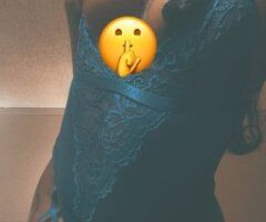 Detroit MI Female Escort — Incalls Only, Mature 40+ - Image 2