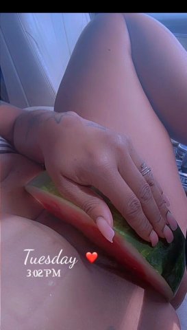 Tampa Female Escort — Outcall & Incall QV Special (15–60 min) - 1