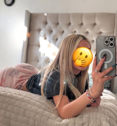 San Diego, CA Latina Escort — Big Tits + BBJ Extra - 1