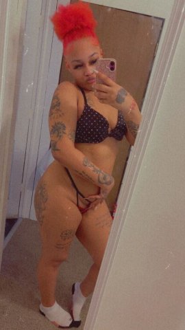 Rochester Italian Party Girl Escort — sexy mix girl, striking eyes - 1