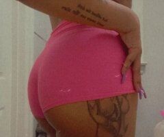 Rochester Italian Party Girl Escort — sexy mix girl, striking eyes - Image 5