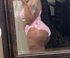 Nashville Female Escort — Head Only - Image 4