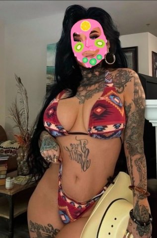 Tulsa Female Escort — Incall preferred + outcalls with deposit - 1