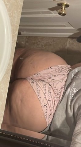 Detroit Female Escort — content + condom sex options (no incalls) - 1