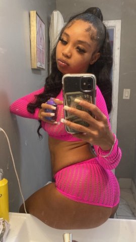 Orange County Female Escort — Incall & Outcall 24/7 - 1