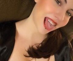 Buffalo Female Escort with Tattooed Braces, GFE & Car Fun (Incalls/Outcalls) - Image 7