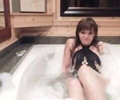 Chicago Female Escort — Car Fun (Outcall) With Round-Trip Transportation - Image 4