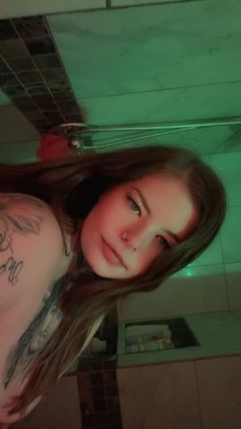 Young White Female Escort in Stillwater, OK — Outcalls (No Deposit, Hygiene First) - 1
