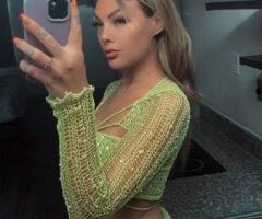 Galveston escorts - Galveston Female Escort — Mouthwatering massages, throat goat style