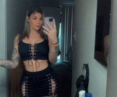 Galveston Female Escort — Mouthwatering massages, throat goat style - Image 3