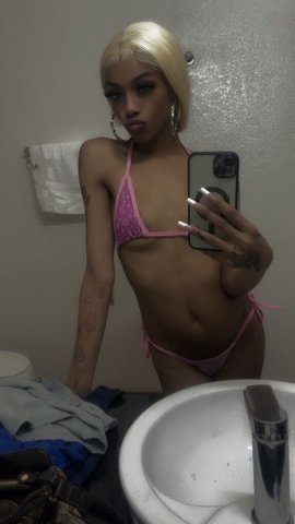Star — Small Petite Female Escort (Incall/Outcall, Cardate) - 21 - 1