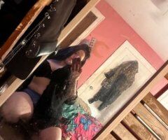 Columbus escorts - Columbus North Side Finniest Girl — Incalls Only (Van on Driveway)
