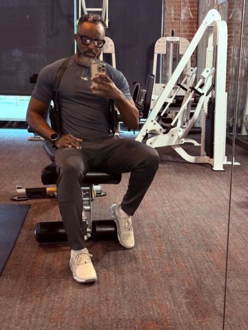 Dallas, TX Male Escort — deep tissue massage with hot stones - 1