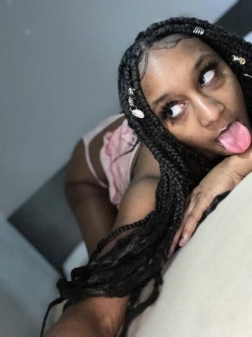 Fresno, CA Just Arrived — Mixed Bombshell & Petite Escort (23) - 1