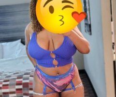 Reading escorts - Reading PA Incall Female Escort — thick curves, big breasts, and pretty face
