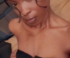 Oakland/East Bay escorts - Oakland/East Bay Petite Female Escort for In-Call & Phone/Text