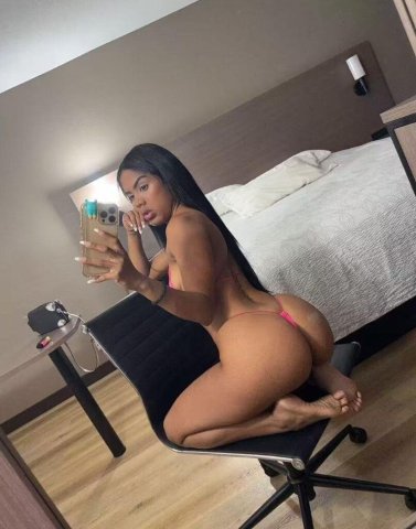 Queens, New York Outcall Female Escort — 24/7 - 1