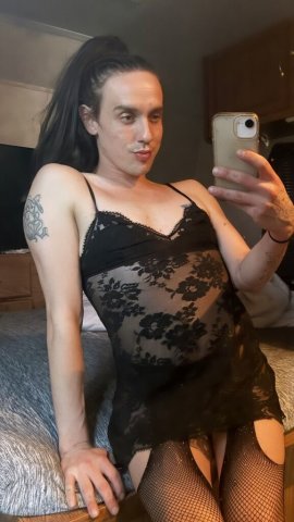 In-call or out-call slim feminine escort in Dickinson, TX - 1