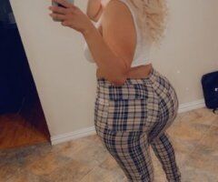 Yuma Female Escort — long brown hair, curvy look - Image 6