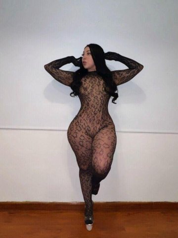 Lancaster, PA Sexy Venezolana Escort — 24 - 1