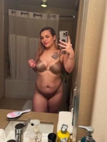 Sweet Sexy Queen (26) — Incall/Outcall, Hotel Fun + Car Call - 1