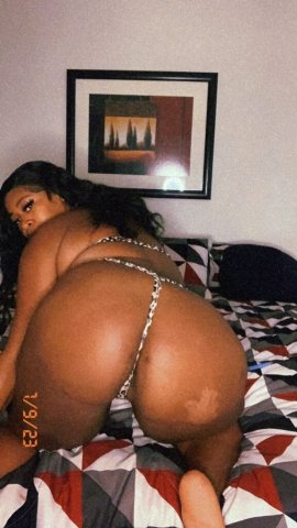 Las Vegas Full Service Cardates — sensual woman touch & discreet happy ending - 1