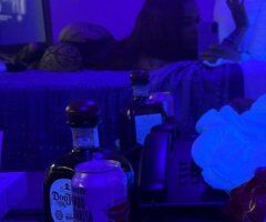 Bronx Female Escort — outcalls with FT verification - Image 2