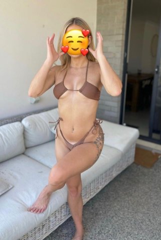 Latina Escort in Owensboro — Colombia Pics (100% Me) - 1